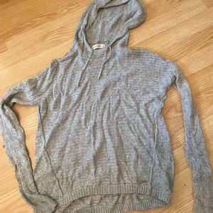 A&F grey knitted pullover size small